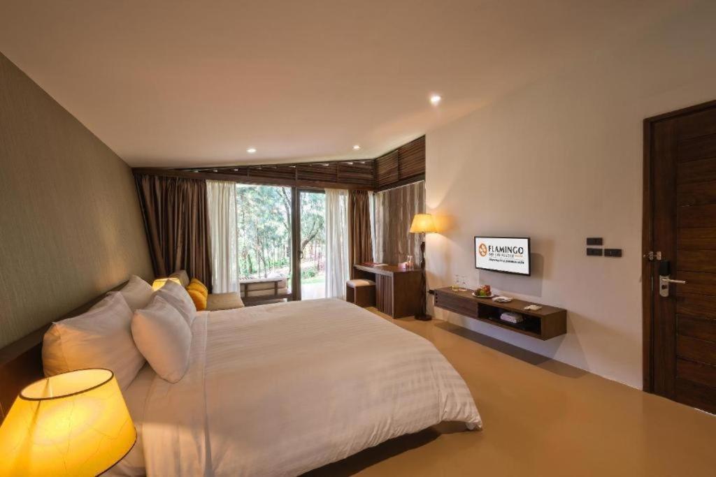 Flamingos Dai Lai Resort - Luxury Ngoc Quang Bagian luar foto